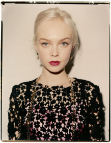 Siri Backstage at Dolce and Gabbana, F/W 2010